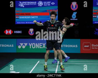 Liang Wei Keng (R) And Wang Chang Of China Play Against Marcus Fernando ...