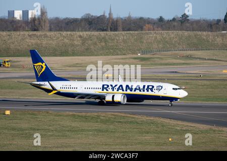 Ryanair Boeing 737 MAX 8-200 landing at Birmingham Airport, UK (EI-IHX) Stock Photo