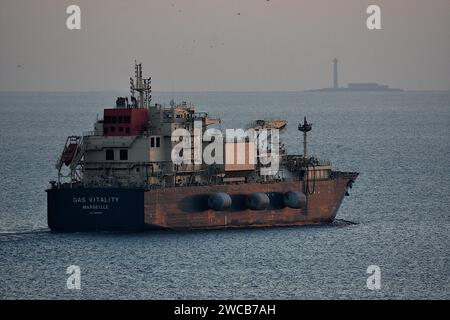 The bunkering tanker Gas Vitality leaves the French Mediterranean port ...