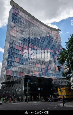 The GSW Hochhaus Building, by Matthias Sauerbruch and Louisa Hutton,  Berlin, Germany, with interesting cloud formation reflection in windows Stock Photo