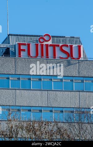 Bracknell, UK. 16th January, 2024. The Fujitsu Head Office in Bracknell, Berkshire. Between the years of 1999 and 2015, the Post Office prosecuted hundreds of sub-postmasters and postmistresses based on Fujitsu's faulty Horizon IT system. A number of them wrongly spent time in prison for committing fraud. The European CEO of Fujitsu in Europe, Paul Patterson, has said the firm has a 'moral obligation' to contribute to a redress scheme for Post Office victims and today he has apologised for the company's role in 'this appalling miscarriage of justice' during a Commons business select committee Stock Photo