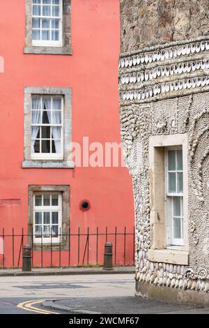 Anstruther shell house - a building decorated with shells, Anstruther, Fife, Scotland, UK Stock Photo