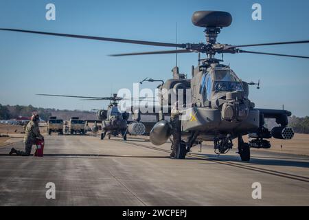 Soldiers from the 96th Aviation Support Battalion, 101st Airborne ...