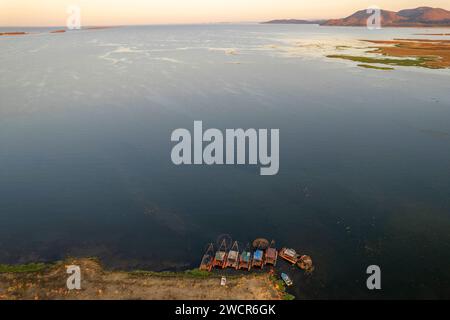 Kapenta fishing boats can be seen moored on Lake Kariba, Zimbabwe Stock ...