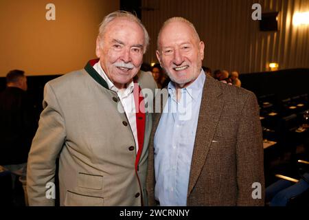 Dieter Hanitzsch und Sepp Schauer bei der Überraschungsmatinee zu Franz Xaver Bogners 75. Geburtstag im Kino Ottobrunn. Ottobrunn, 15.01.2023 *** Dieter Hanitzsch and Sepp Schauer at the surprise matinee for Franz Xaver Bogners 75th birthday at the Ottobrunn cinema Ottobrunn, 15 01 2023 Foto:xK.xKriegerx/xFuturexImagex bogner 4108 Stock Photo