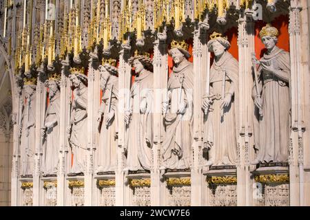 York, North Yorkshire, England. The Kings' Screen, a stunning 15th century choir screen depicting the kings of England, York Minster. Stock Photo