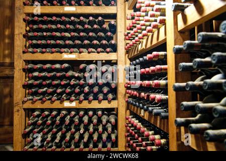 Italy, Tuscany, Chianti Wine Region, Radda in Chianti, Castello di Volpaia, wine tasting room Stock Photo