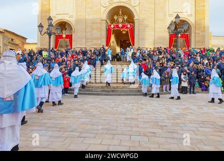 Italy, Sicily, Enna, Good Friday procession entering the cathedral Stock Photo