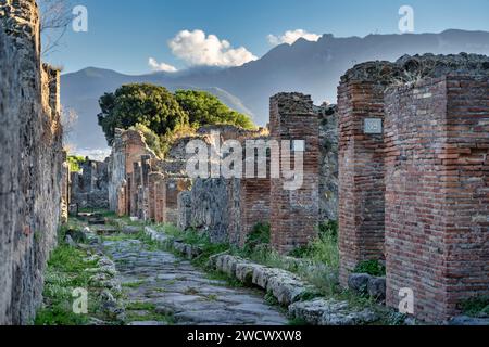 Italy, Campania, the Bay of Naples, Pompei, street Stock Photo
