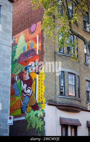 Canada, province of Quebec, Montreal, downtown, Peter-Mc-Gill eco-district, mural by A'Shop (Benny Wilding, Five 8, Earth Crusher 2017) Stock Photo