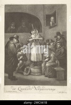Quaakers meeting, ca. 1656, Jacob Gole, after Egbert van Heemskerck (i), 1670 - 1724 print A group of quakers in an interior. Some sit on benches and chairs others stand. In the middle of a barrel, a woman with her hands is braided to preach. Amsterdam paper engraving Protestant Churches and denominations (with NAME). meeting England Stock Photo