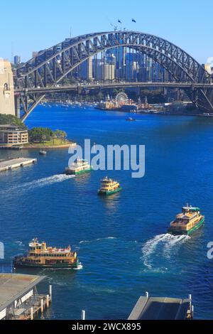 Australia, New South Wales, Sydney, view from Circular Quay on the metal Harbor Bridge (1932) built by John Bradfield Stock Photo