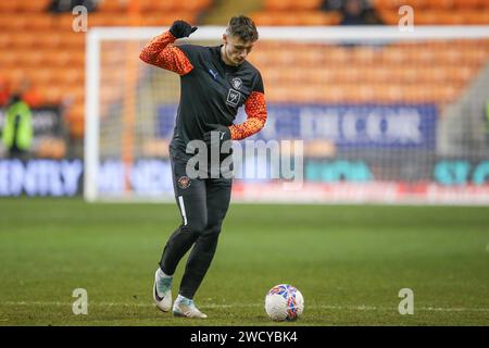 Blackpool, UK. 17th Jan, 2024. Matty Virtue of Blackpool during the pre-game warm up ahead of the Emirates FA Cup Third Round Replay match Blackpool vs Nottingham Forest at Bloomfield Road, Blackpool, United Kingdom, 17th January 2024 (Photo by Gareth Evans/News Images) in Blackpool, United Kingdom on 1/17/2024. (Photo by Gareth Evans/News Images/Sipa USA) Credit: Sipa USA/Alamy Live News Stock Photo