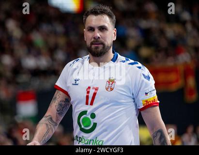 Muenchen, Deutschland. 16th Jan, 2024. Bogdan Radivojevic (Serbien/Serbia, #17). GER, Serbien vs. Montenegro, Handball, Maenner, EHF Euro 2024, Gruppe C, 3. Spieltag, 16.01.2024. Foto: Eibner-Pressefoto/Heike Feiner Credit: dpa/Alamy Live News Stock Photo