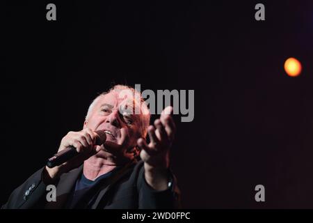 The singer Víctor Manuel performs during the end of tour concert at the Wizcenter in Madrid. December 17, 2023 Spain Featuring: Víctor Manuel Where: Madrid, Spain When: 17 Dec 2023 Credit: Oscar Gonzalez/WENN Stock Photo