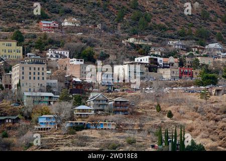 A view of the old mining town of Jerome, a town in central Arizona built on the side of a mountain. Stock Photo