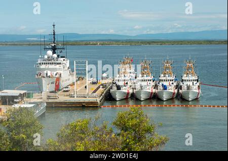 U.S. Coast Guard cutters moored alongside each other at Guantanamo Bay, Cuba. Stock Photo