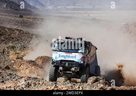 615 HUZINK Gert (nld), ROESINIK Martin (nld), BURRSEN Rob (nld), Jongbloed Dakar Team, Renault C460 Hybrid, FIA Truck, action during the Stage 11 of the Dakar 2024 on January 18, 2024 between Al Ula and Yanbu, Saudi Arabia - Photo Antonin Vincent/DPPI Credit: DPPI Media/Alamy Live News Stock Photo