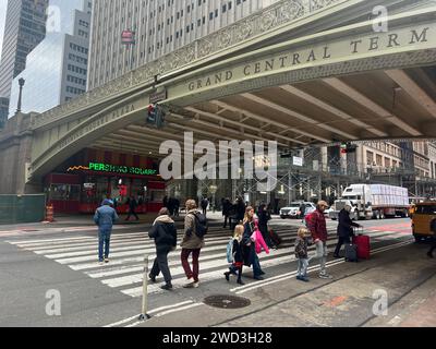 Park Avenue Bridge thru Grand Central Terminal over Pershing Square and 42nd Street in midtown Manhattan. Stock Photo