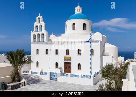Santorini, Oia, Panagia Platsani church in the main square, Cyclades, Greece Stock Photo
