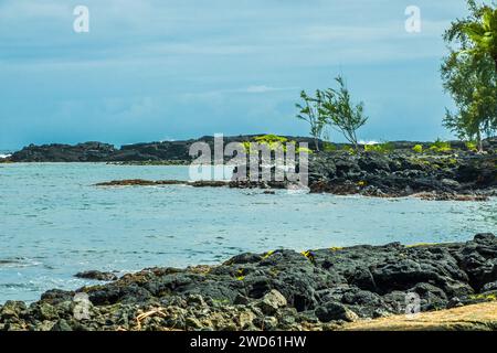 Lava shoreline in Keaukaha Beach Park, Hilo Stock Photo