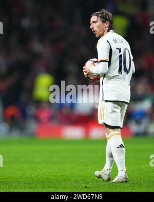 Madrid, Spain. 18th Jan, 2024. Luka Modric of Real Madrid during the Copa del Rey match, Round of 16 between Atletico de Madrid and Real Madrid played at Civitas Metropolitano Stadium on January 18, 2024 in Madrid, Spain. (Photo by Bagu Blanco/PRESSINPHOTO) Credit: PRESSINPHOTO SPORTS AGENCY/Alamy Live News Stock Photo