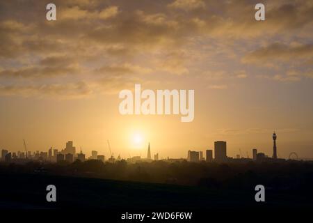 The sun rising over London, viewed from Primrose Hill Stock Photo - Alamy