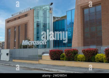 Microsoft Roma Microsoft logo. Microsoft headquarters in Rome, Italy. Computer ...