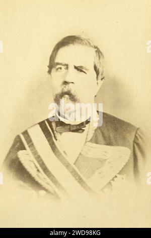 1872, Álbum histórico fotográfico de la Guerra de Cuba desde su principio hasta el Reinado de Amadeo I, Felipe Ginovés Espinar (cropped). Stock Photo