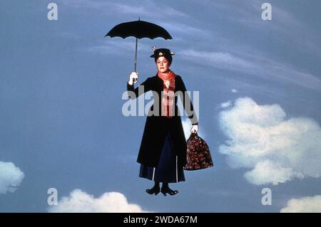 Julie Andrews, 'Mary Poppins' (1964). Photo credit: Disney (File Reference # 34580-617THA) Stock Photo