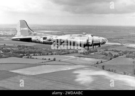 BOEING B-17F Memphis Belle  Flying Fortress of the 324th USAF Bomb Squadron, 91st Bomb Group, in June 1943 Stock Photo