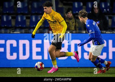 Den Bosch, Netherlands. 19th Jan, 2024. DEN BOSCH, NETHERLANDS - JANUARY 19: Sami Ouaissa of Roda JC is challenged by Nick de Groot of FC Den Bosch during the Dutch Keuken Kampioen Divisie match between FC Den Bosch and Roda JC at Stadion De Vliert on January 19, 2024 in Den Bosch, Netherlands. (Photo by Rene Nijhuis/Orange Pictures) Credit: dpa/Alamy Live News Stock Photo