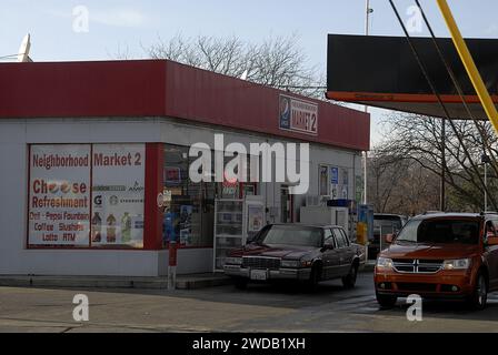 Lewiston /Idaho /USA  18 January 2016   Neighborhood (nieghbourhood)market 2 and gas tation 2.0 and 2.17 gas price        (Photo by Francis Joseph Dean/DeanPictures) Stock Photo