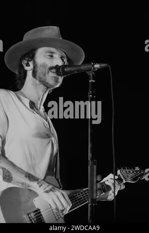 The singer Leiva performs during a concert at the WiZink Center, on 19 December, 2023 in Madrid, Spain. Featuring: Leiva Where: Madrid, Spain When: 19 Dec 2023 Credit: Oscar Gonzalez/WENN Stock Photo