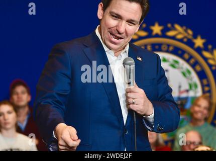 Florida Gov. Ron DeSantis campaigns in Nashua, New Hampshire, USA, on 19, Jan. 2024, during the Republican presidential primary. Stock Photo