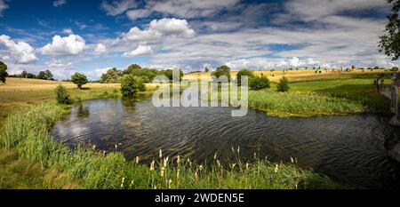 UK, England, Warwickshire, Compton Verney House, Upper Park and Old Town Meadow from Compton Pools Stock Photo