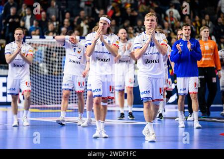 Cologne, Germany. 20th Jan, 2024. Handball: European Championship, France - Iceland, Main Round, Group 1, Matchday 2, Lanxess Arena. Iceland's Bjarki Mar Elisson (3rd from left) and Iceland's Gisli Kristjansson (3rd from right) react unhappily after the game. Credit: Tom Weller/dpa/Alamy Live News Stock Photo