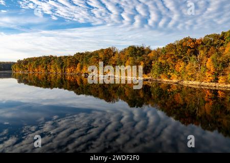 Fall Foliage Lake Reflection @ Rock Island State Park, Rock Island, TN Stock Photo