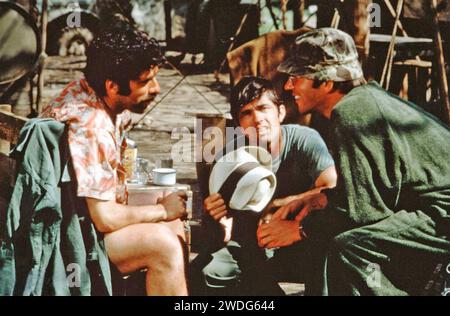 M.A.S., H. 1970 20th Century Fox film with from left: Elliott Gould, Tom Skerritt, Donald Sutherland, Stock Photo