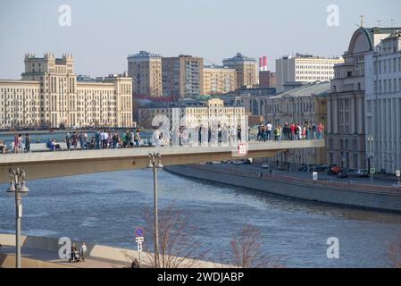 MOSCOW, RUSSIA - APRIL 14, 2021: Soaring Bridge (Zaryadye Park) over Moscow River on a warm April day Stock Photo