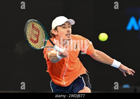 Melbourne, Australia. 21st Jan, 2024. 10th seed ALEX DE MINAUR of Australia in action against 5th seed ANDREY RUBLEV of the Russian Federation on Rod Laver Arena in a Men's Singles 4th round match on day 8 of the 2024 Australian Open in Melbourne, Australia. Sydney Low/Cal Sport Media/Alamy Live News Stock Photo