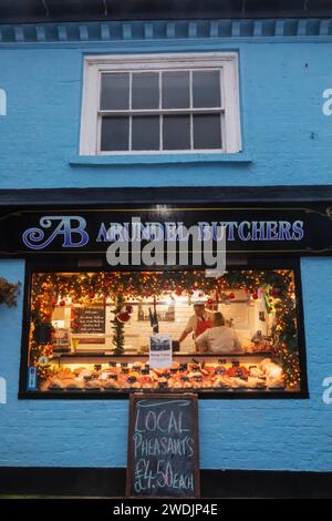 England, Sussex, West Sussex, Arundel, Traditional Butchers Shop Window Display Stock Photo