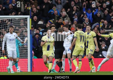 Leeds, UK. 21st Jan, 2024. Referee David Webb awards a penalty to Leeds late in the second half of the Sky Bet Championship match Leeds United vs Preston North End at Elland Road, Leeds, United Kingdom, 21st January 2024 (Photo by James Heaton/News Images) in Leeds, United Kingdom on 1/21/2024. (Photo by James Heaton/News Images/Sipa USA) Credit: Sipa USA/Alamy Live News Stock Photo