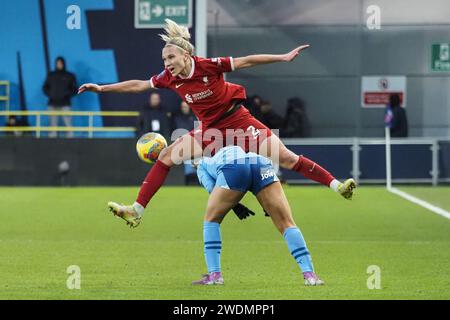 Manchester, UK. 21st Jan, 2024. Manchester, England, January 21st 2024: Emma Koivisto (2 Liverpool) jumps for the ball during the Barclays FA Womens Super League game between Manchester City and Liverpool at Joie Stadium in Manchester, England (Natalie Mincher/SPP) Credit: SPP Sport Press Photo. /Alamy Live News Stock Photo