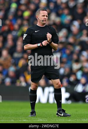 Leeds, UK. 21st Jan, 2024. Referee David Webb during the Sky Bet Championship match at Elland Road, Leeds. Picture credit should read: Gary Oakley/Sportimage Credit: Sportimage Ltd/Alamy Live News Stock Photo