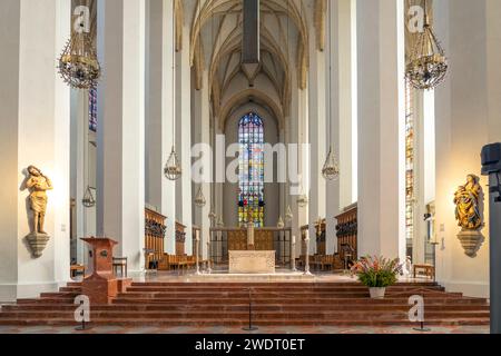 Innenraum der Frauenkirche in München, Bayern, Deutschland, Europa  |    Frauenkirche - Cathedral of Our Dear Lady - church interior, Munich, Bavaria, Stock Photo