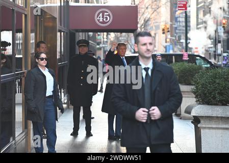 Manhattan, United States. 22nd Jan, 2024. Former President of the United States Donald J. Trump departs Trump Tower to head to the E. Jean Carroll defamation trial in Manhattan. Credit: SOPA Images Limited/Alamy Live News Stock Photo