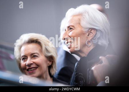 Trauerstaatsakt fuer den verstorbenen Wolfgang Schaeuble Praesidenten des Deutschen Bundestages a. D. im Deutschen Bundestag Christine Lagarde Praesidentin, Europaeische Zentralbank beim Trauerstaatsakt fuer den verstorbenen Praesidenten des Deutschen Bundestages a. D., Wolfgang Schaeuble, Berlin , 22.01.2024 Berlin Berlin Deutschland *** Act of mourning for the deceased Wolfgang Schaeuble President of the German Bundestag a D in the German Bundestag Christine Lagarde President, European Central Bank at the act of mourning for the deceased President of the German Bundestag a D , Wolfgang Schae Stock Photo