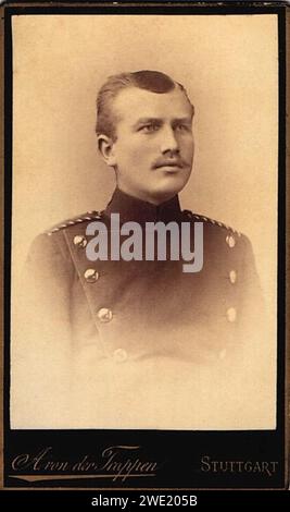 Alma vd Trappen - Soldat mit flachem Schnurrbart, ohne Kopfbedeckung (CdV). Stock Photo