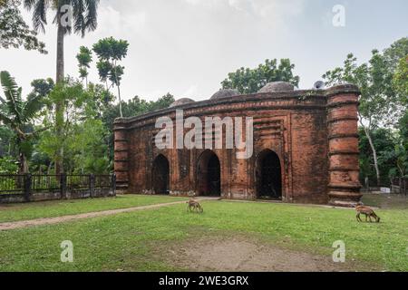 Landscape view of ancient nine dome mosque in Bagerhat UNESCO World Heritage site, Bangladesh Stock Photo